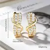 Brincos de Tarraxa Geométricos Transfronteiriços Yanbai Cobre Inlaid Zircônia Sintética Exquisitos Versáteis Modernos Brinco Dourado Feminino Atacado