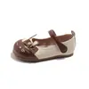 Sapatos de Couro para Meninas 2026 Outono Novo Estilo Coreano Sapatos de Princesa Sapatos de Couro para Crianças Estilosos Sola Macia Sapatos Individuais para Bebês Atacado