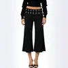 Calça jeans casual de cintura baixa cropped com cós largo, ilhós metálicos duplos, estilo punk Y2K europeu e americano, fivela prateada, perna larga levemente flare, comprimento médio
