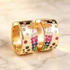 Hebilla de Pendiente de Diamante de Color Personalidad Retro de Lujo Ligero Pendientes de Zirconia Arcoíris Gradiente Versión Ancha Dorada para Mujer