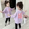 Camiseta Básica Infantil Cartoon Primavera e Outono 2026 para Meninas, Nova Camiseta de Manga Longa Estilosa Versão Coreana para Meninas