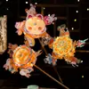 Linterna Luminosa de Conejo Portátil para el Festival de Medio Otoño Material DIY Hecho a Mano para Niños Molinillo de Viento Giratorio Linterna Pequeña de Dibujos Animados Linterna