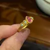 Anillo de Jada Pequeño de Cristal Rosa de Moda Nacional Vintage para Mujer Exquisito Encaje Esmalte Verde Temperamento de Alta Calidad Anillo de Lujo Ligero