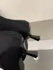 2026 Novas Botas Curtas Slimming Simples de Outono Bico Fino Salto Agulha Fashionáveis Confortáveis para o Dia a Dia Zíper nas Costas Botas Curtas Femininas