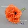 Simulación de gerberas atadas a mano con flores, mesa de sala de estar, mesa de postres, diseño de corona, decoración de escena de centro comercial