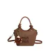 Bolsa Feminina Fashion 2025 Nova Bolsa de Ombro Cruzada Tipo Balde Elegante Versão Coreana Porta-Moedas Cesta de Legumes Bolsa Tendência
