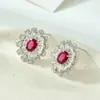 Brincos de Tarraxa Girassol Francês de Luxo Leve Liga de Cobre Zircônia Microfixada Corindo Vermelho Agulha de Prata S925 Brinco Feminino Delicado e Requintado
