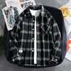 Camisa xadrez masculina de manga comprida, corte solto, estilo Hong Kong, camisa estilo japonês, moderna para primavera e outono, tamanhos grandes, estilo Harajuku, jaqueta estilosa