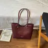 Bolso de Mano Melanoid para Viajes de Negocios para Mujer 2026 Nuevo Otoño Retro Versátil Bolso de Hombro Bolso Cubo de Gran Capacidad