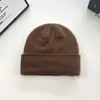 Chapéu de Lã Tricotado Circular de Camada Dupla para Fornecimento Transfronteiriço de Inverno Chapéu Tricotado Quente de Cor Sólida para Uso Externo para Homens com Circunferência de Cabeça Grande Chapéu Simples para Frio
