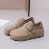 Sapatos estilo Birkenstock com sola grossa, aumento interno de 5 cm, para mulheres, modelo novo 2026, calce fácil casual, sapatos retrô totalmente fechados tipo mãe