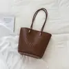 Bolsa Tote para Trajeto Transfronteiriço para Mulheres, Nova Tendência Retro Outono de 2026, Bolsa de Ombro, Grande Capacidade