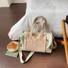 Nova Bolsa de Viagem Curta Estilo Retrô, Bolsa Transversal Casual de Cores Contrastantes para o Dia a Dia, Bolsa Versátil Fitness para Treinamento Esportivo para Mulheres