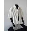 Camisa Texturizada de Listras Verticais de Manga Curta para Homem, Jaqueta de Verão Cleanfit de Manga Três Quartos, Curta, Larga, Boxy, com Zíper
