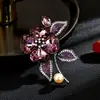 Nuevo Diseño de Alta Gama, Industria Pesada, Retro Francés Cristal Austriaco Romántico Flor de Cuatro Hojas Broche Accesorios para Mujer