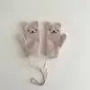 Luvas de Bebê Qiunan Novo Estilo de Inverno Fofas de Desenho Animado Quentes e à Prova de Frio Luvas de Mão com Tira no Pescoço para Meninos e Meninas