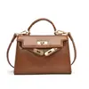 Bolsa de Mão para Comércio Exterior Transfronteiriço para Mulheres 2026 Novo Estilo de Verão Luxo Leve Alta Qualidade Simples Versátil Bolsa de Ombro Transversal para o Dia a Dia