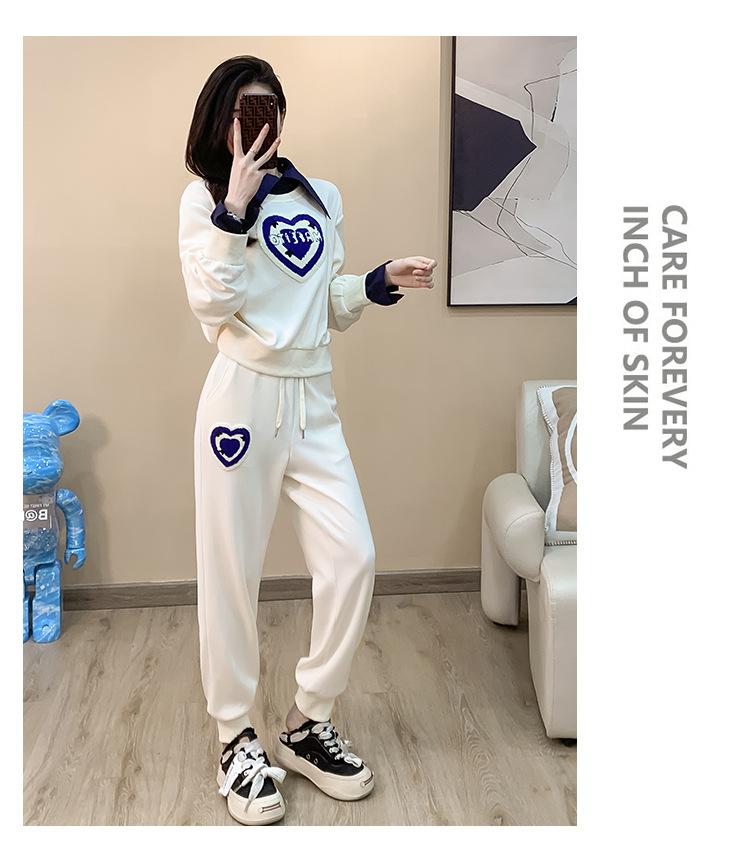 跨境淘货源分销2023秋季新款街头潮流减龄小个子爆款欧货网红款运动套装休闲运动气质休闲时尚流行新款秋装秋装女装时尚套装套装女装秋季套装女套装女女士运动服女装两件套套装卫衣套装休闲套装秋季套装女装时尚套装盐系休闲套装女装2023百搭设计感小众洋气欧货阿里国际站跨境采购Cross-border, shopping source, foreign trade, export, distribution 2023 fall, new, street trend, explosive, European goods, network red, sportswear, leisure sports, temperament leisure, fashion popular, new autumn wear, autumn women's wear, fashion suit, women's wear, women's wear, women's wear, women's sportswear, women's two-piece, hoodie suit, casual suit, autumn suit, women's wear, Fashion suit salt department, casual suit women's dress, Ali International Station, cross-border procurement