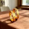 Anel da Fortuna de Gelo Triturado de Luxo Dourado por Eletrodeposição a Vácuo, Anel Fechado Exclusivo de Alto Padrão
