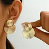 Joias Transfronteiriças Europeias e Americanas Brincos Geométricos Estilosos Exagerados com Design de Textura Metálica Brincos Assimétricos Simples para Mulheres
