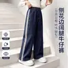 Calça Jeans Feminina Estilo Primavera e Outono 2026 Nova Calça Infantil para Meninas Calça Longa com Renda Crianças Médias e Grandes Calça de Perna Larga Roupa de Outono