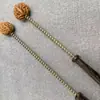Martillo de Masaje de Madera para Alas de Pollo para Golpear los Puntos de Acupuntura de los Meridianos de la Espalda, los Hombros y el Cuello, Resorte de Madera Maciza de Mano, Adecuado para Todo el Cuerpo