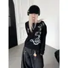 Camiseta de manga larga con cuello Henry de dos piezas falsas para hombre y mujer, otoño, cuello redondo, diseño de estampado de nota musical de subcultura, camiseta básica
