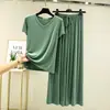 Camiseta de Verão Feminina Manga Curta Solta de Modal Tamanho Grande Cor Sólida Gola Redonda Fina Camiseta Básica Versátil