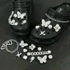 2026 Moda Nuevo Versátil Zueco de Oso con Cuentas Accesorios para Zapatos DIY Dijes Desmontables para Zapatos Hebillas de Zapatos de Alta Gama
