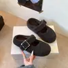 Zapatos de Felpa Cerrados de Lana de Cordero con Suela Gruesa para Aumentar la Altura para Mujer 2026 Otoño/Invierno Zapatos de Algodón Estilo Pantufla Adelgazantes de Gama Alta