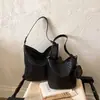 Bolsa Transversal de Luxo Verão 2026 Tecida Grande Capacidade Moda Versátil Ombro Único Axila Saco Saco Transversal para o Trabalho