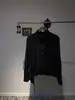 Camisa versátil, de nicho, estilo corte, de manga larga, con cuello alto, diseño retro, bajo asimétrico fluido, corte entallado y estilo sofisticado