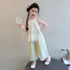 Conjunto de verão sem mangas estilo Hanfu para meninas 2026 novo modelo roupas de verão infantis colete estiloso estilo nacional conjunto de duas peças para bebês meninas