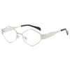 Gafas de Sol de Alta Gama Pequeñas con Forma de Diamante 2025 Nuevo Estilo Callejero de Celebridad de Internet Gafas de Sol Chica Caliente Americana 839 Venta al por Mayor