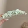 Pinza de plátano dulce de lunares estilo coreano para mujer, nuevo modelo 2026, pinza vertical de alta gama para la parte posterior de la cabeza, pinza de pelo de moda, accesorio para el cabello