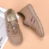 Novos Sapatos Femininos de Primavera, Sola Macia, Antiderrapantes, Respiráveis, Tênis Casuais Planos Confortáveis, Sapatos de Dia a Dia Elegantes e Versáteis