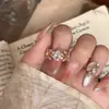 Anillo Popular de Huevo de Paloma Flor de Iris de Xiaohongshu 2025 Nuevo Anillo Vintage Retro de Servicio Pesado Completamente Incrustado de Diamantes para Mujeres