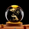 Lámpara de Noche Bola de Cristal Fabricante Serie Amantes Tallado Interior Adornos de Escritorio Regalo para Parejas Pequeños Regalos Cristal Blanco