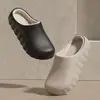 Pantuflas de algodón para hombre para invierno al aire libre, impermeables, de suela gruesa, forradas de felpa, cálidas, antideslizantes, de suela suave, puntera cerrada, para uso en casa, pantuflas de pareja