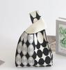Cor de Contraste Atacado Bolsa de Tricô Bolsa de Pulso Bolsa Tote Bolsa de Mão Bolsa de Tricô Bolsa Feminina Bolsa de Tricô Vazada Tecida Pequena Quadrada