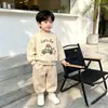 Conjunto de Sudadera con Cuello Redondo de Dibujos Animados de Coches para Niños, Estilo Coreano, Pantalones Jogger Holgados, Conjunto de Dos Piezas para Niños