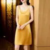 Vestido Camisola de Seda con Cuello en V para Mujer, Nuevo Estilo Primavera/Verano, Elegante Traje Vestido Adelgazante de Acetato de Seda de Morera con Falda Línea A