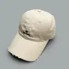Gorra de Béisbol Bordada con Letra Estilo Vintage Americano para Primavera y Otoño para Hombres y Mujeres Protección Solar Estilo Agujero Personalidad Sombrero Pico de Pato Mori Li Venta al por Mayor