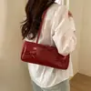 Bolsa Prata para Mulheres 2025 Nova Tendência Moda Bolsa de Ombro com Laço Grande Capacidade Versátil para o Dia a Dia Bolsa de Axila