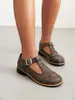 Zapatos Bajos Tallados para Mujer Británicos Nuevos 2022 Tallas Grandes Zapatos Zapatos T Comercio Exterior Tacón de Mujer 48 Zapatos 40 Negro Gris