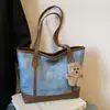 2025 Nuevo Bolso de Verano de Aspecto Elegante para Viajeros Bolso de Hombro de Moda para Mujer Bolso Bandolera de Moda Bolso Tote de Gran Capacidad