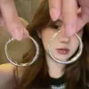 Pendientes de Aro Ovalados Lisos de Plata Sencillos para Mujer Pendientes de Círculo Exagerados Europeos y Americanos Lujo Accesible Pendientes de Gama Alta