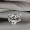 En stock en Guangzhou: Anillo para Mujer Rama de Canela Moissanita 1 Quilate Plata S925 Chapado en Oro, Directo de Fábrica