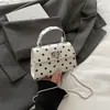 Fecho de Travamento Bolsa Feminina 2026 Nova Tendência de Moda Bolinhas Pequena Bolsa de Mão Estilosa Texturizada Bolsa de Ombro Transversal