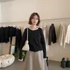Contiene lana fina, producto premium Thirteen Lines imis*, suéter de punto elegante casual con bloques de color y encaje de manga larga para mujer Otoño/Invierno 2026